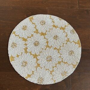 Tahari Set Of 2 Beaded Chargers Floral New Spring Summer Yellow Scalloped